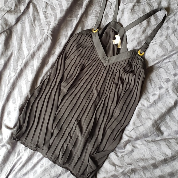 ⛔️Gone to Goodwill!⛔️ Michael Kors Top - Picture 1 of 5